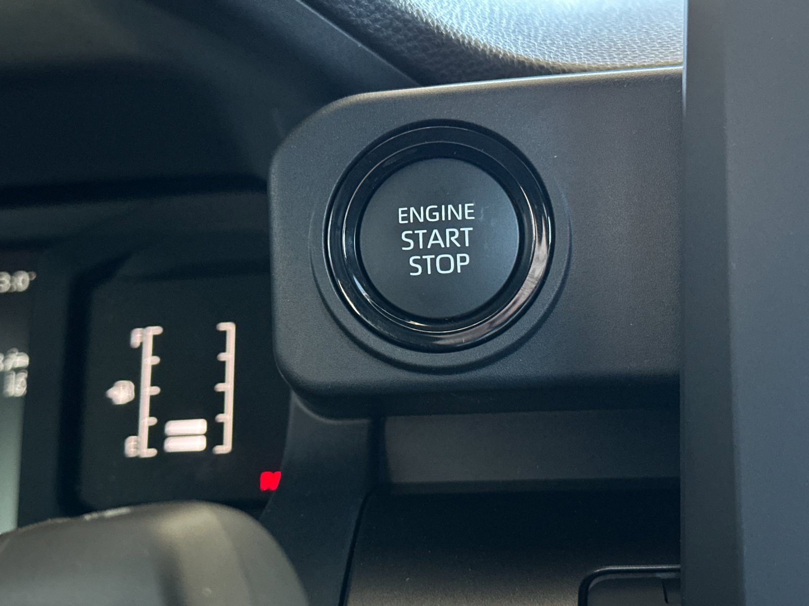 New 2025 Toyota Tacoma SR5 image 18