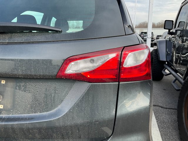 Used 2018 Chevrolet Equinox LS image 7