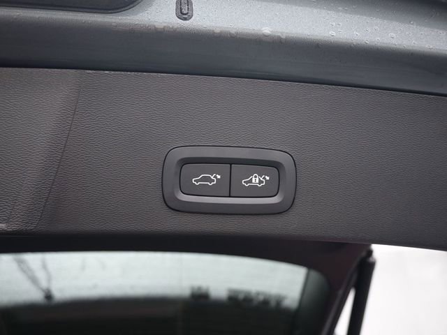 New 2026 Volvo XC40 B5 Ultra w/ Climate Package image 32