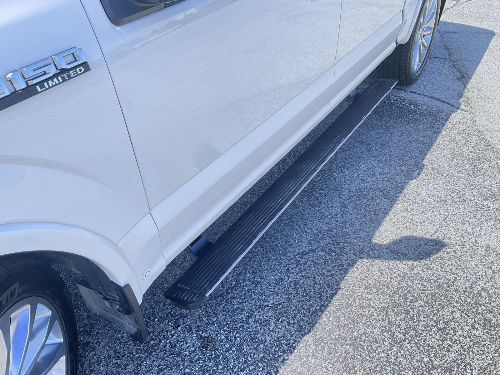 Used 2018 Ford F150 Limited w/ Trailer Tow Package AWD/4WD image 21