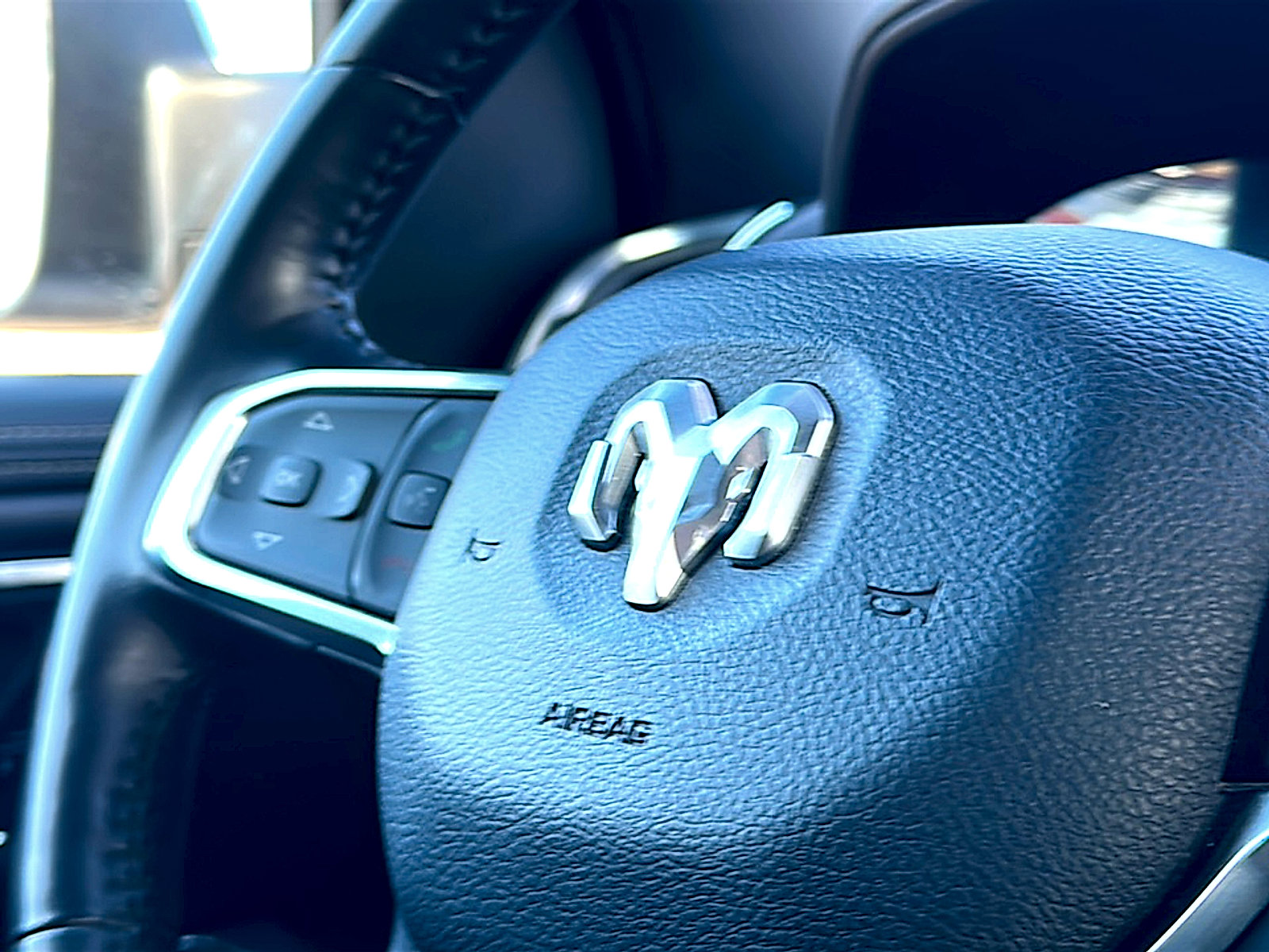 Used 2024 RAM 1500 Laramie image 30