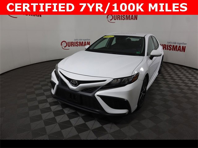 Used 2022 Toyota Camry SE