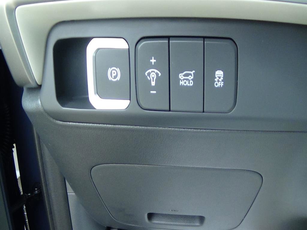 Used 2025 Hyundai Santa Fe SEL image 19