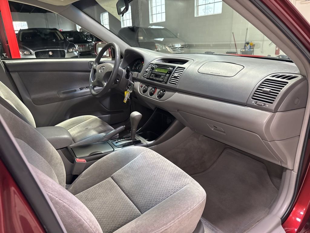 Used 2003 Toyota Camry LE image 31