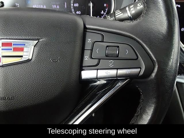 Used 2023 Cadillac XT6 Premium Luxury image 28