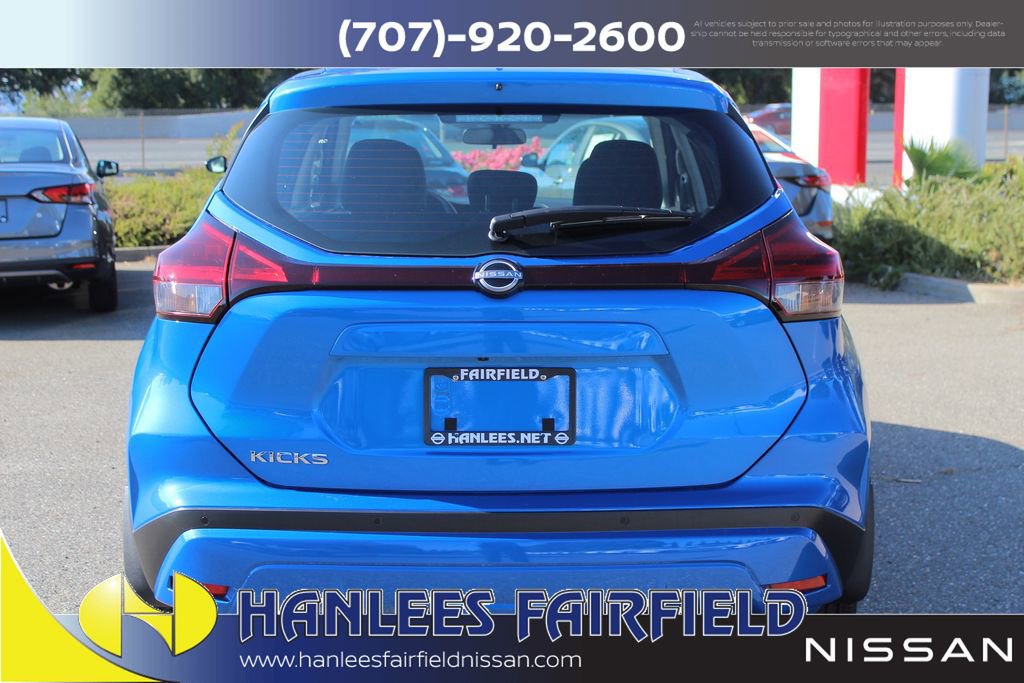New 2025 Nissan Kicks Play S FWD image 7