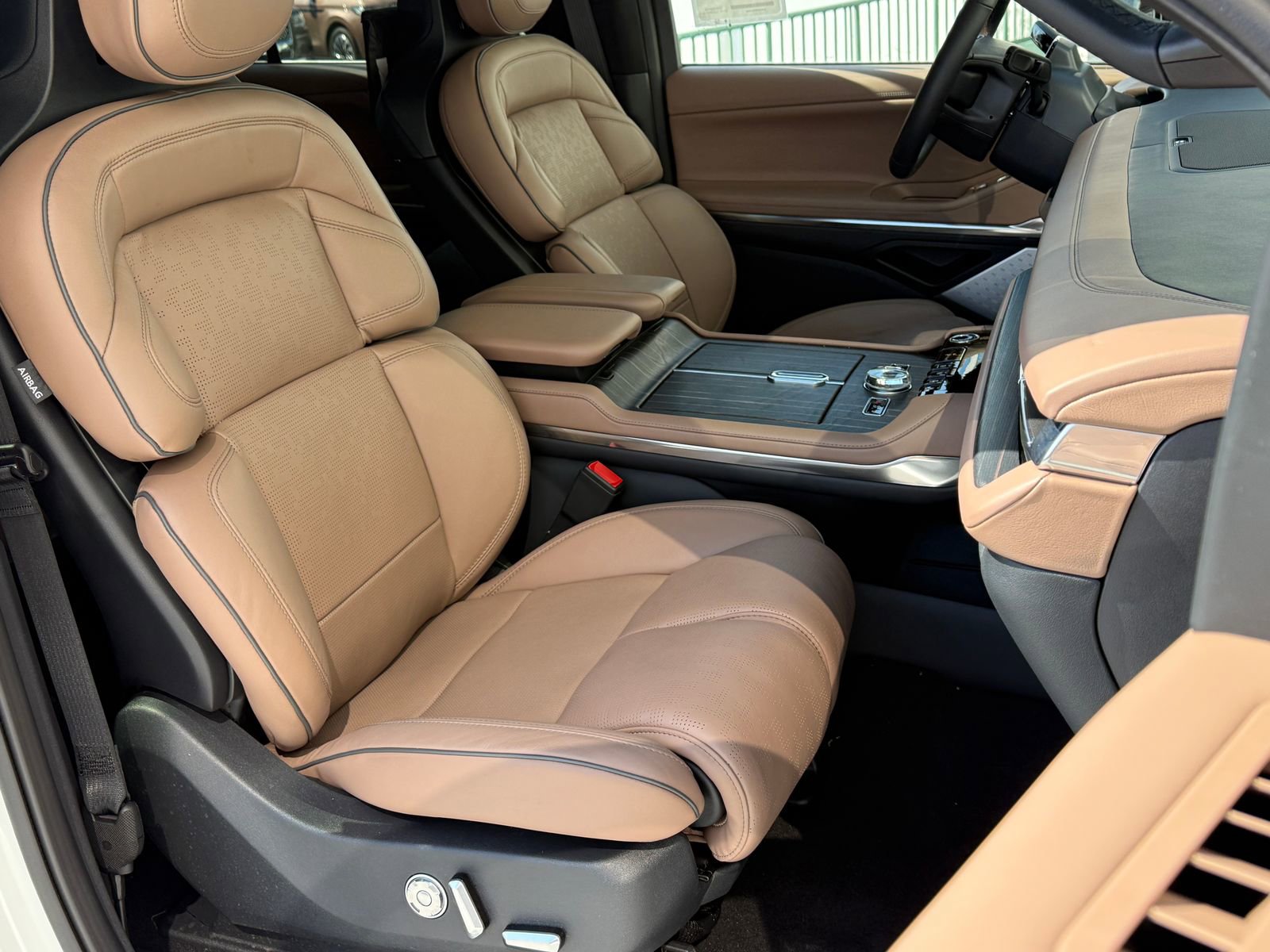 New 2026 Lincoln Navigator Black Label image 13