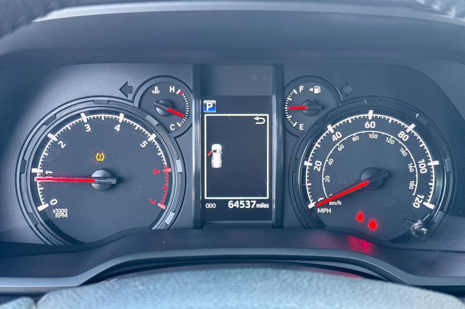 Used 2021 Toyota 4Runner SR5 Premium w/ Moonroof Package AWD/4WD image 25