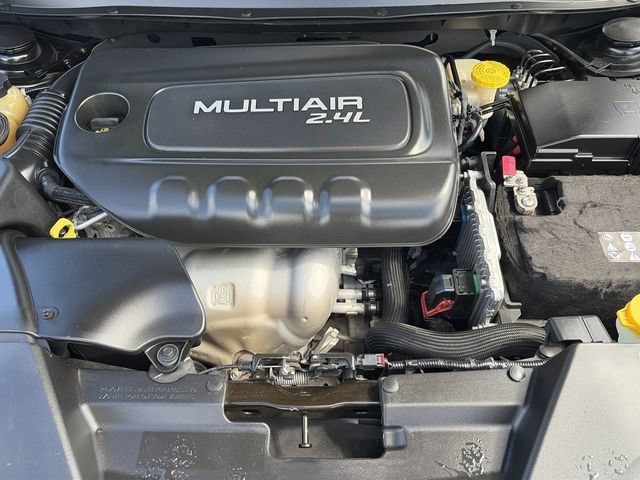 Used 2016 Jeep Cherokee Limited FWD image 35