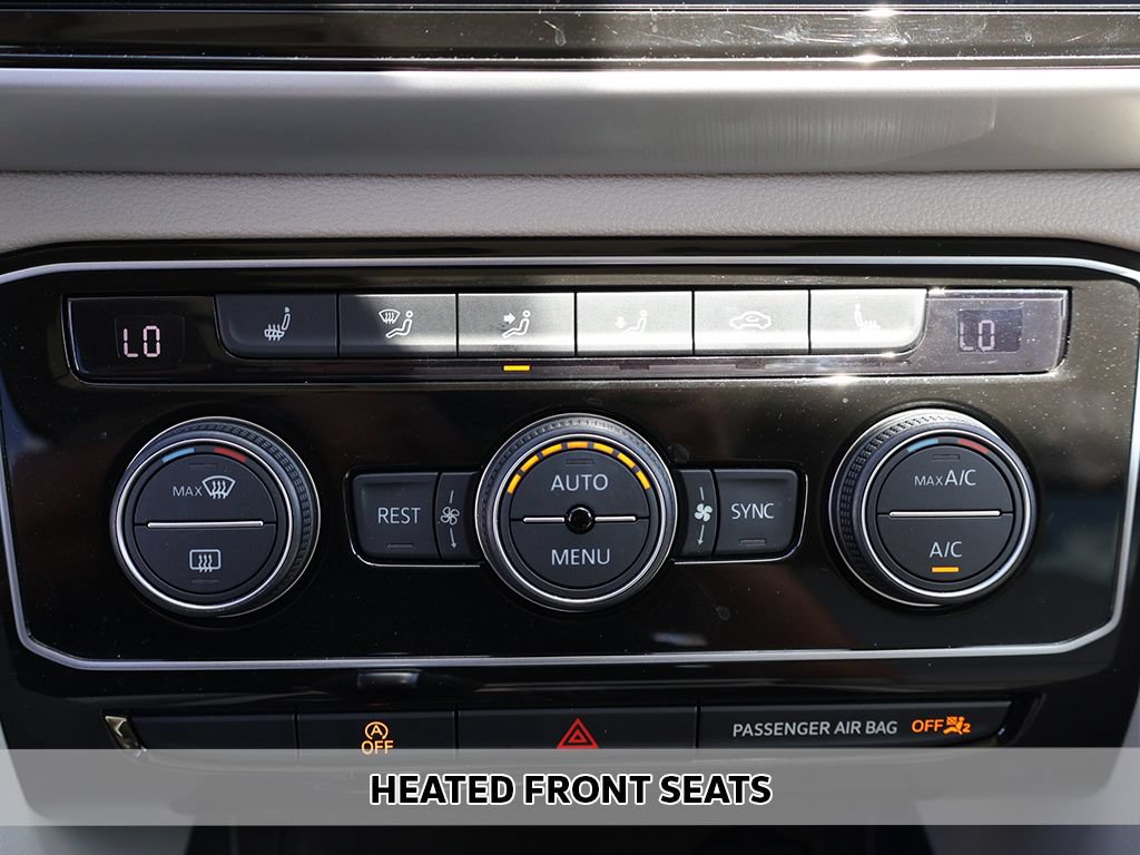 Used 2022 Volkswagen Atlas SE w/ Panoramic Sunroof Package FWD image 7