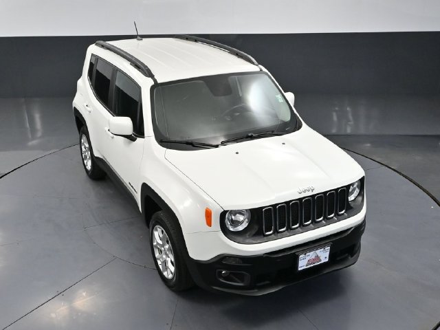 Used 2017 Jeep Renegade Latitude w/ Cold Weather Group AWD/4WD image 46
