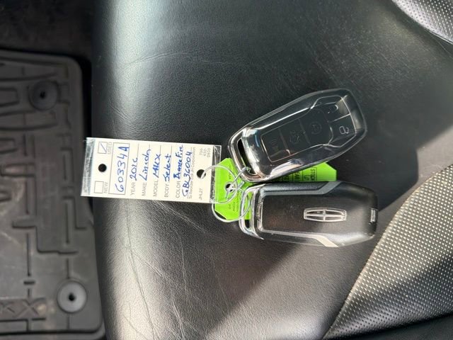 Used 2016 Lincoln MKX Select w/ Select Plus Package image 32