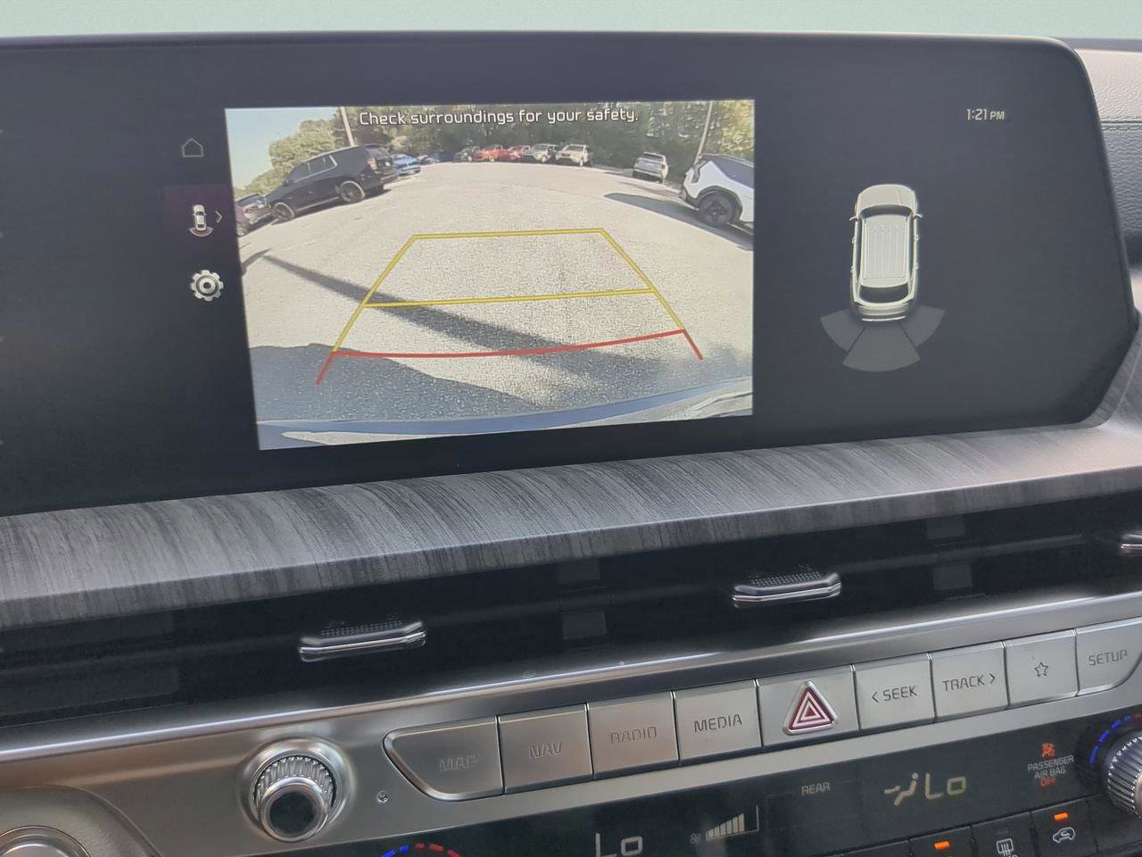 Certified 2025 Kia Telluride EX image 19