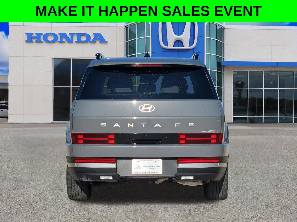 Used 2025 Hyundai Santa Fe Limited AWD/4WD image 4