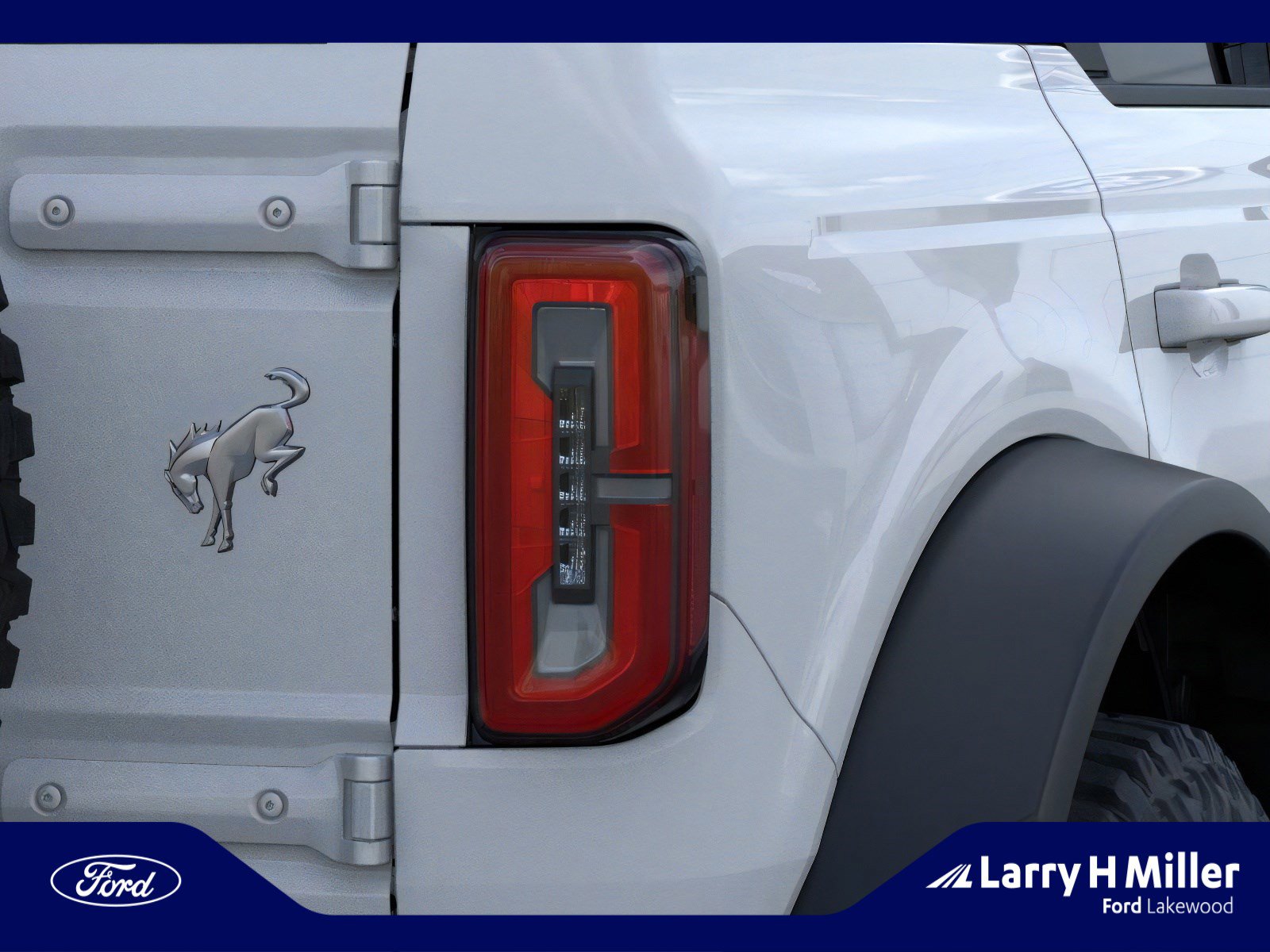 New 2025 Ford Bronco Outer Banks w/ Sasquatch Package image 23