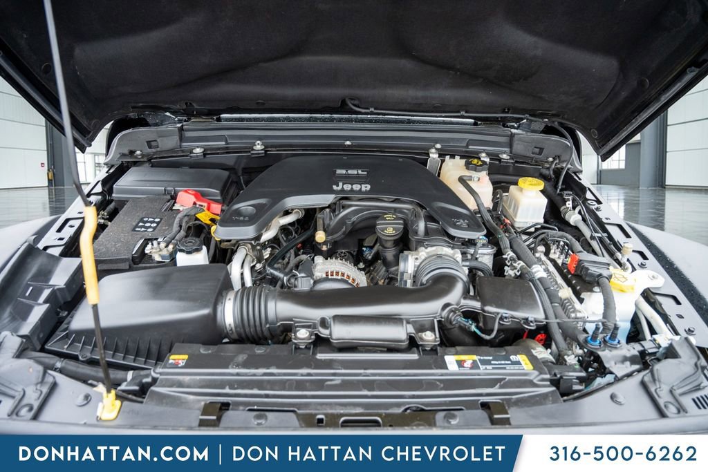 Used 2021 Jeep Gladiator Mojave w/ Cold Weather Group image 42