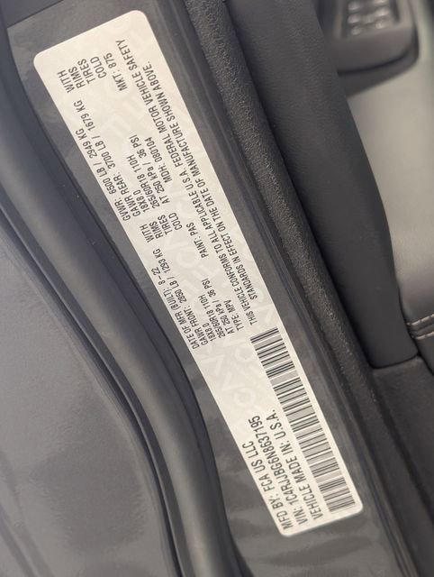 Used 2022 Jeep Grand Cherokee L Limited image 39