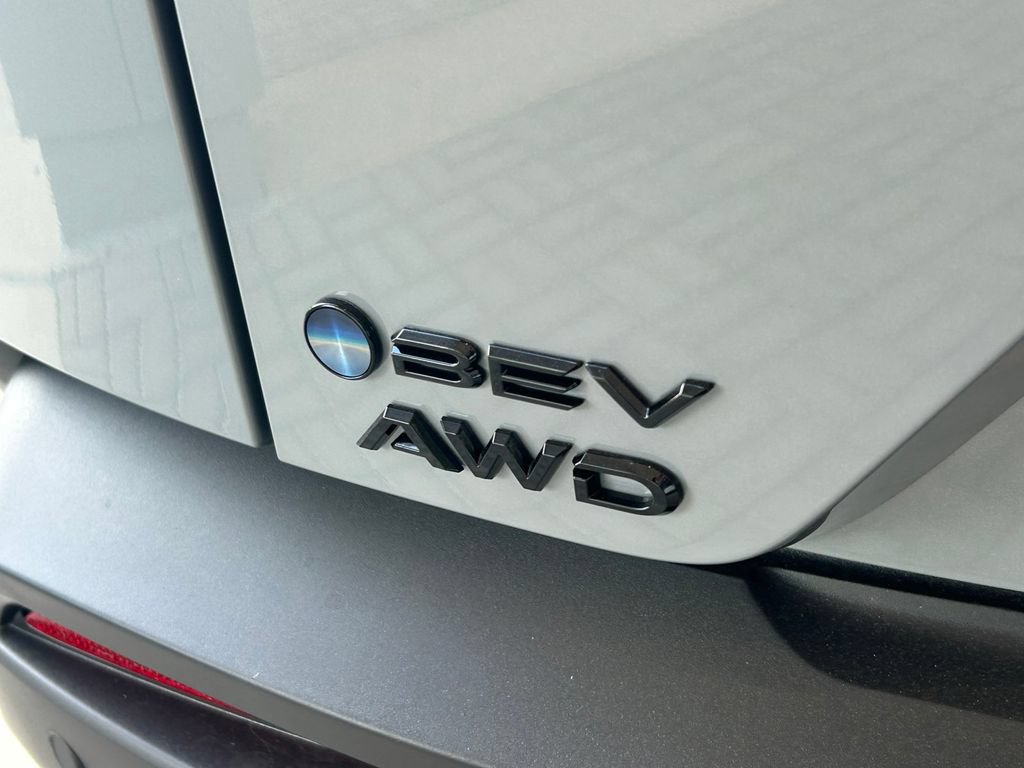 New 2026 Toyota C-HR AWD/4WD image 12