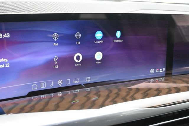 Used 2025 Cadillac Escalade Sport Platinum AWD/4WD image 30