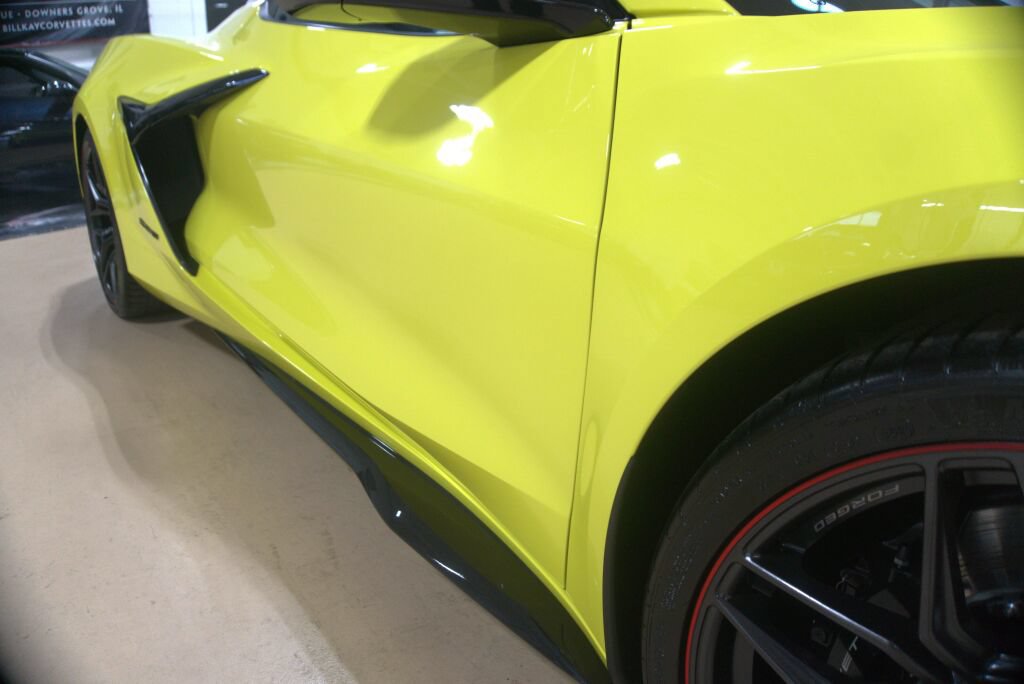 Used 2024 Chevrolet Corvette Z06 RWD image 30