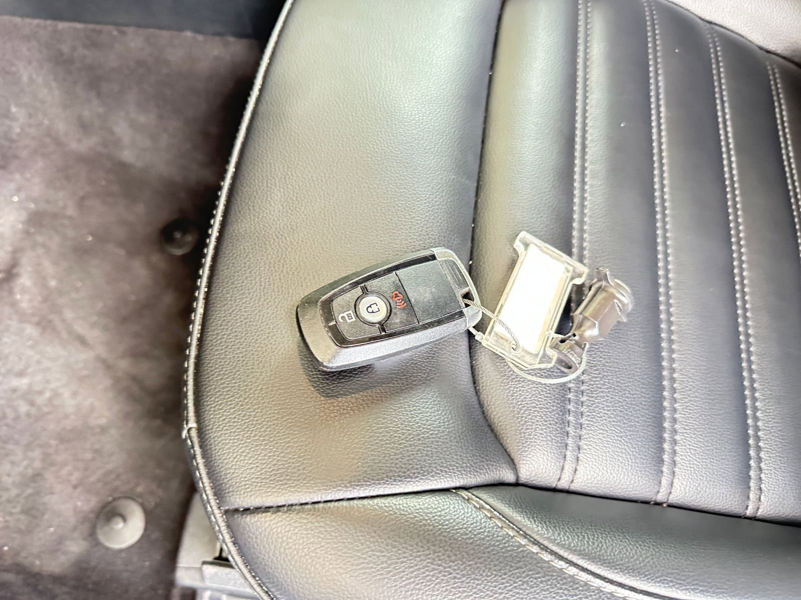 Used 2024 Ford Edge SEL image 22