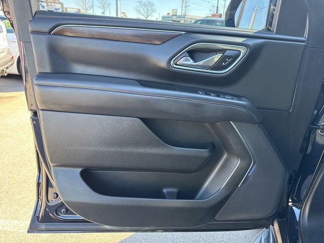 Used 2022 GMC Yukon SLE image 11