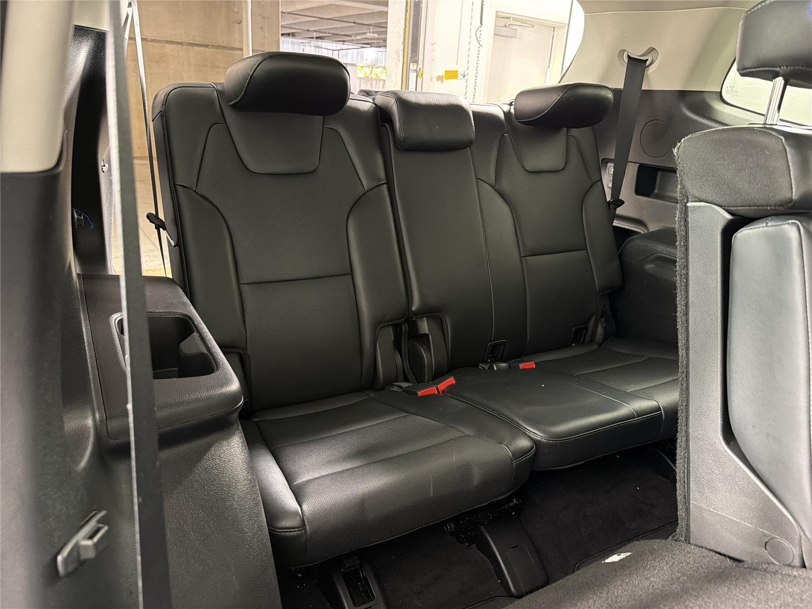 Used 2021 Kia Telluride LX FWD image 13