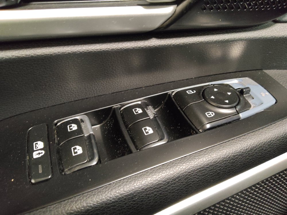 Used 2020 Kia Telluride S AWD/4WD image 27