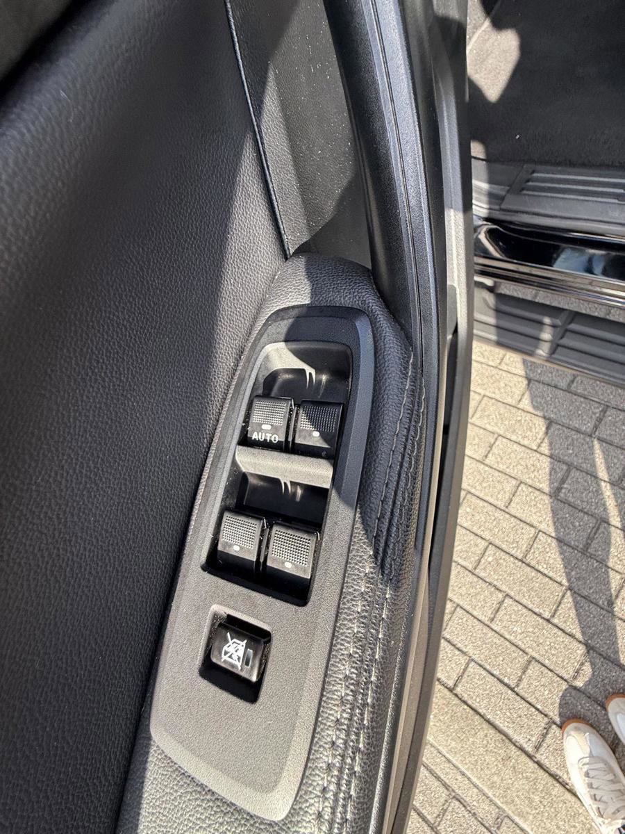 Used 2022 Ford Ranger Lariat w/ Equipment Group 501A High image 16