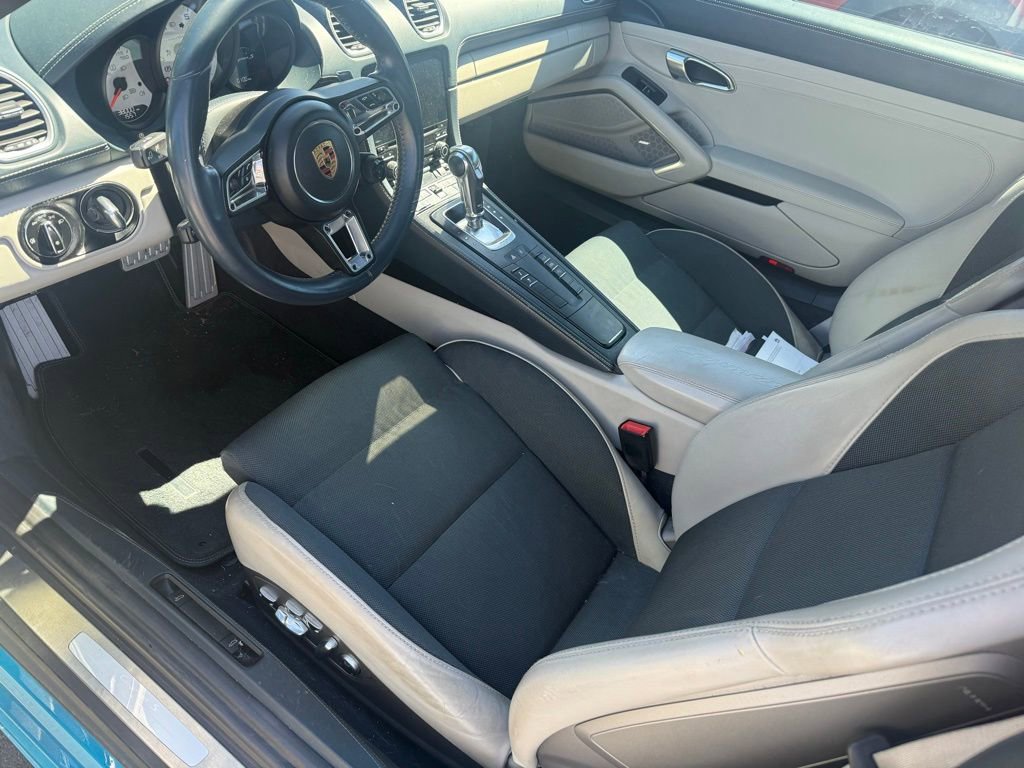 Used 2017 Porsche 718 Cayman S image 8