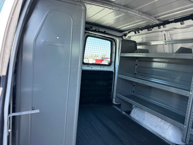 Used 2020 Chevrolet Express 2500 w/ Driver Convenience Package RWD image 8