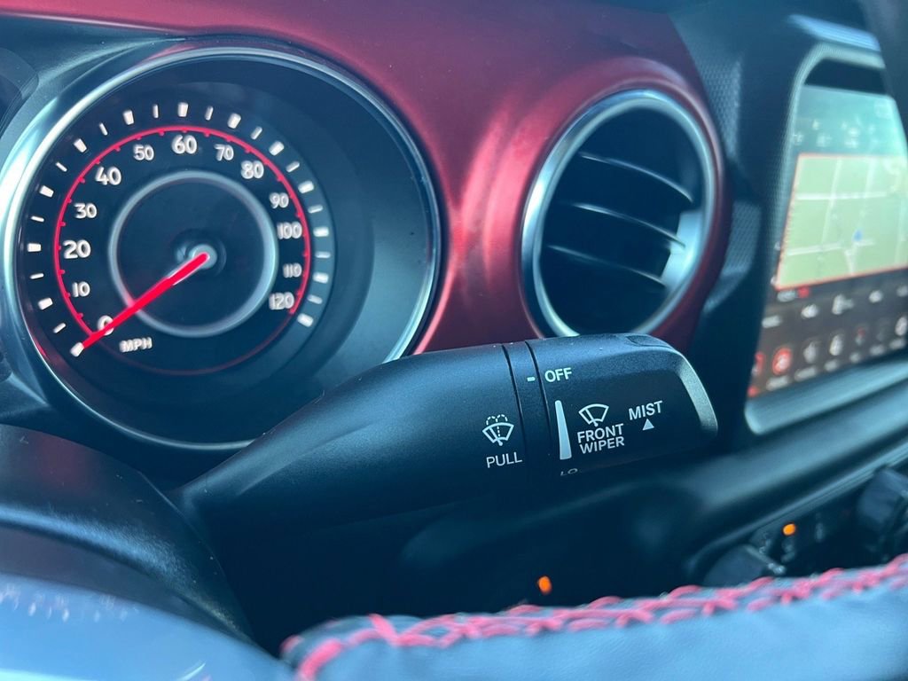 Used 2021 Jeep Gladiator Rubicon w/ Dual Top Group image 39