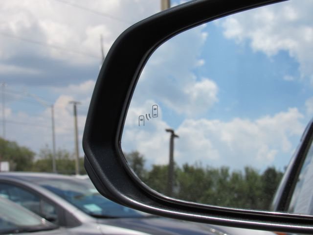 Used 2025 Toyota Tacoma TRD Sport image 30