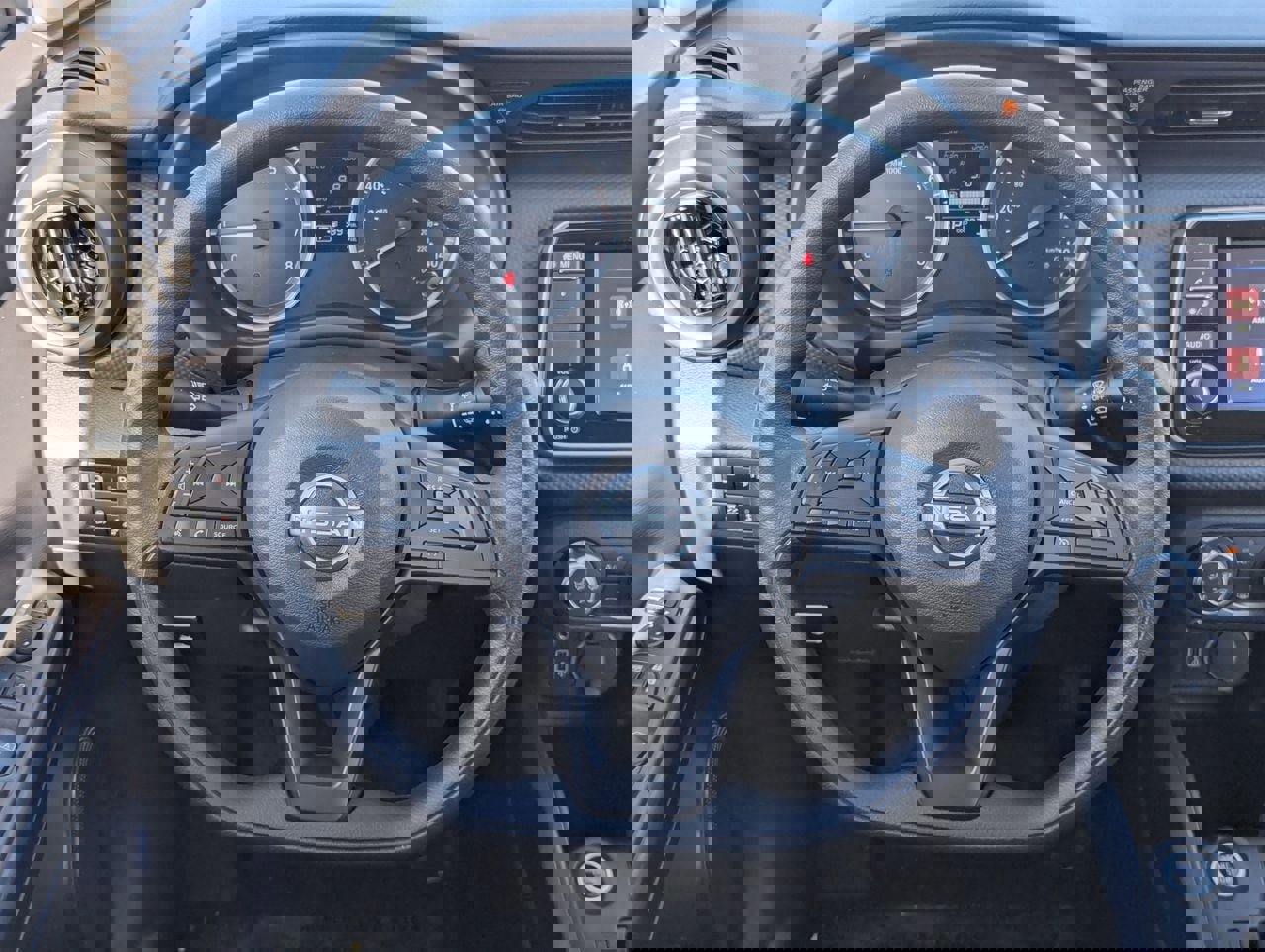 New 2025 Nissan Kicks Play S image 22