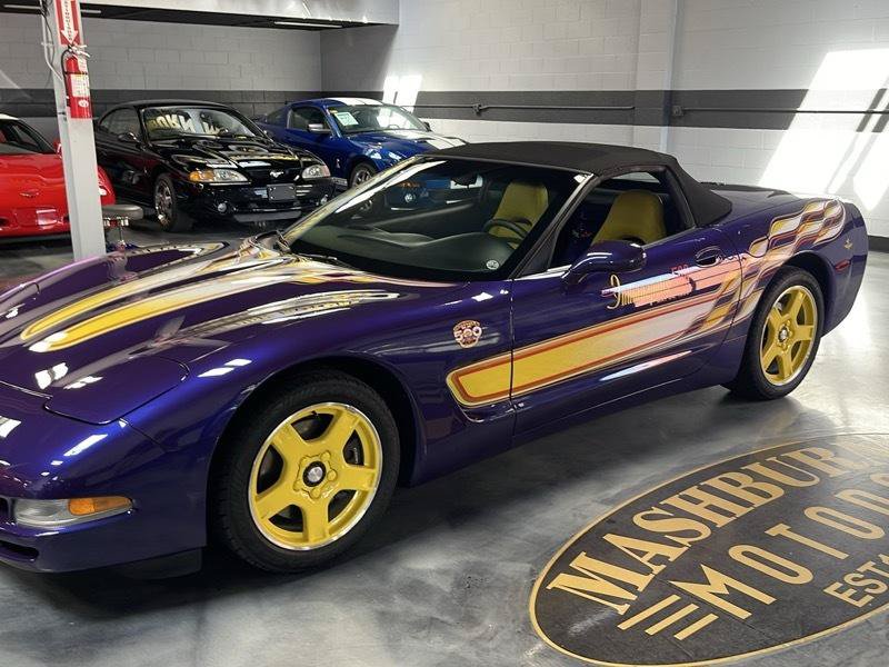 Used 1998 Chevrolet Corvette Convertible w/ Memory Pkg RWD image 3