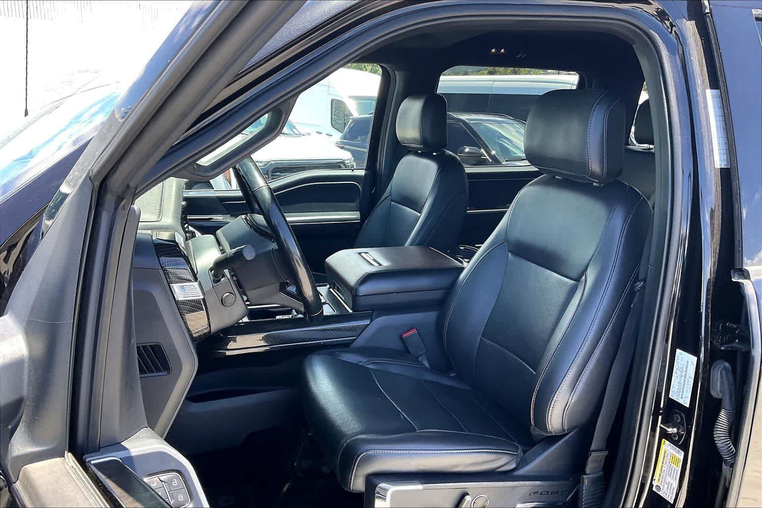 Used 2022 Ford F150 Lariat w/ Equipment Group 502A High AWD/4WD image 11