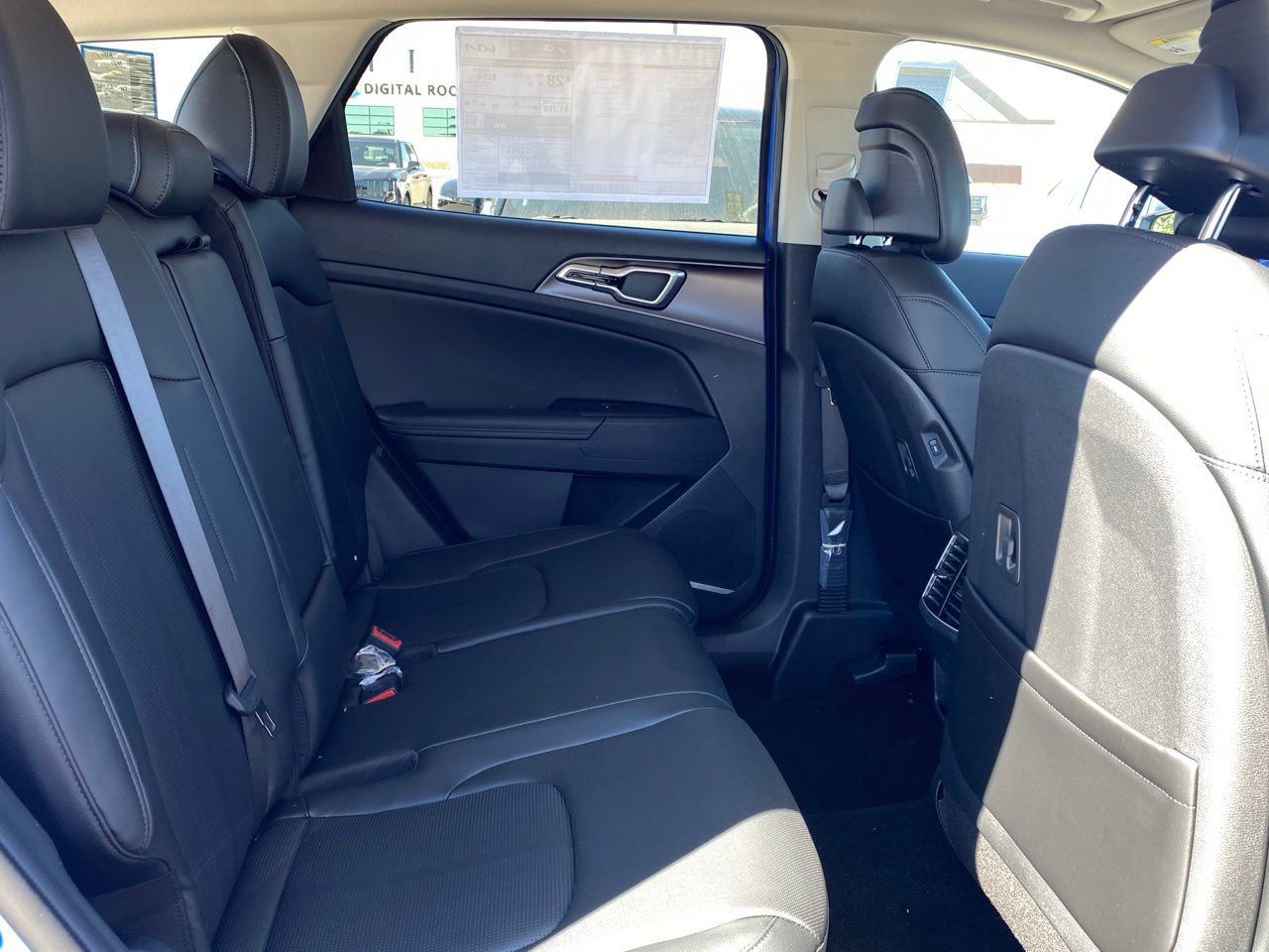 New 2026 Kia Sportage EX image 23