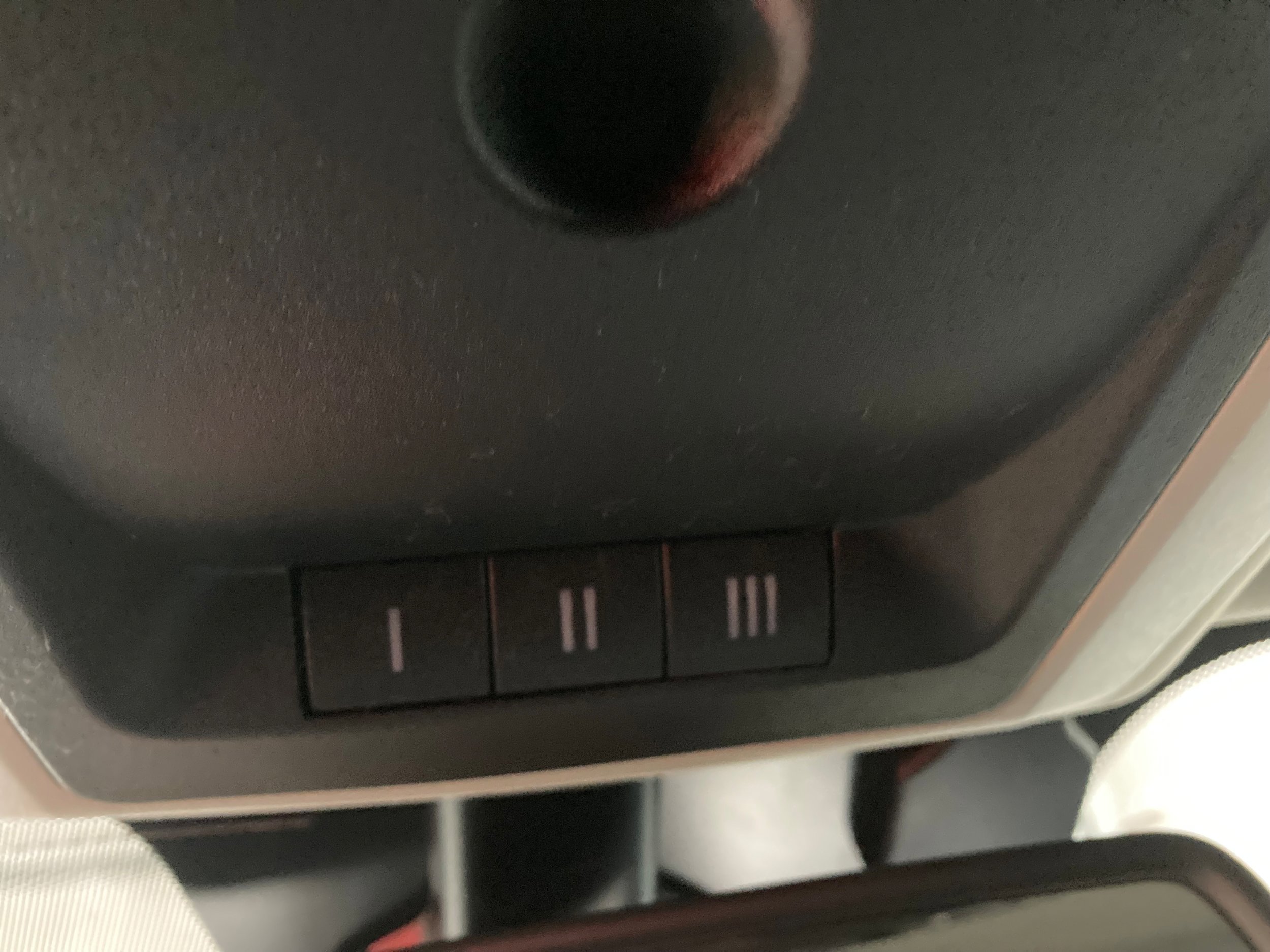 Used 2018 RAM 1500 Laramie w/ Convenience Group AWD/4WD image 37