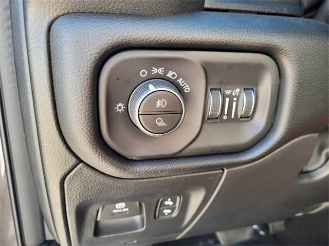 New 2026 RAM 1500 4x4 Crew Cab image 24