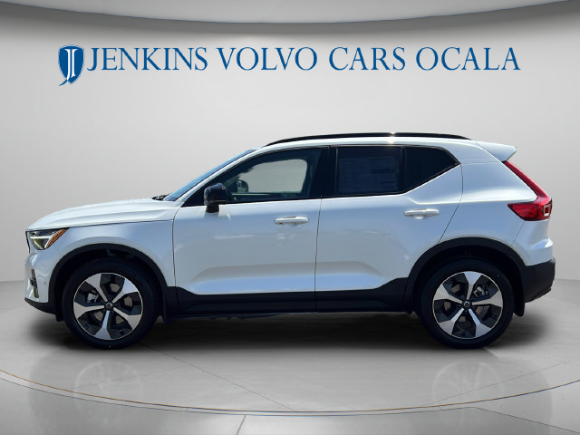 New 2026 Volvo XC40 B5 Plus w/ Protection Package Premier AWD/4WD image 6