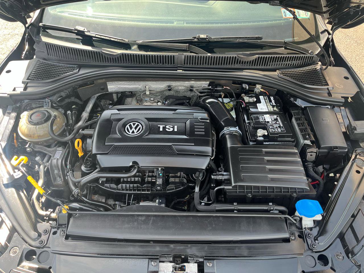 Used 2019 Volkswagen Jetta GLI image 11