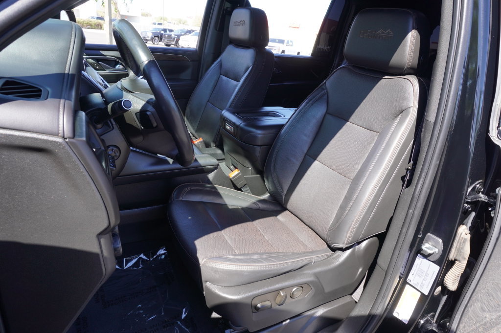 Used 2021 Chevrolet Suburban High Country AWD/4WD image 17