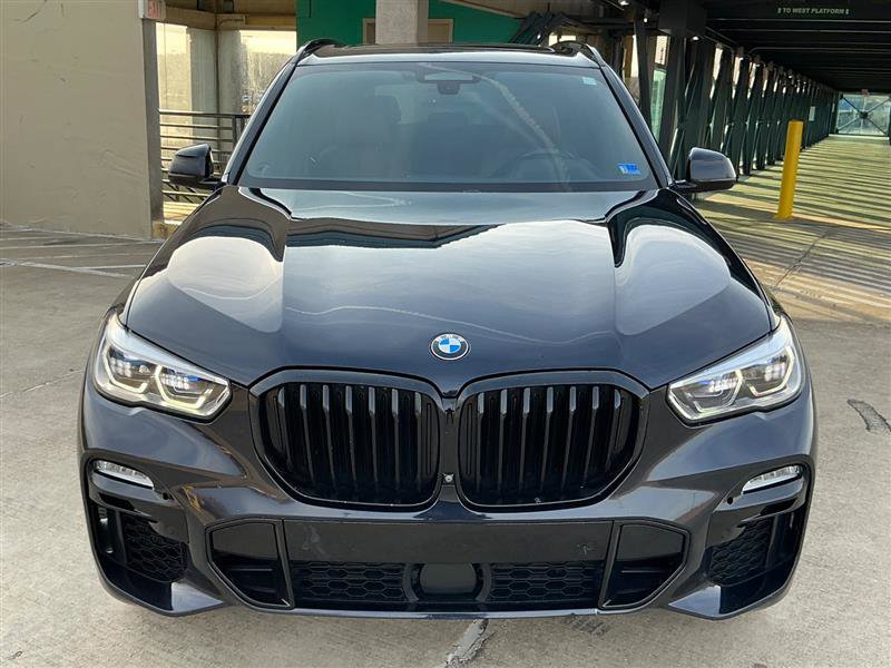 Used 2019 BMW X5 xDrive50i w/ M Sport Package image 12