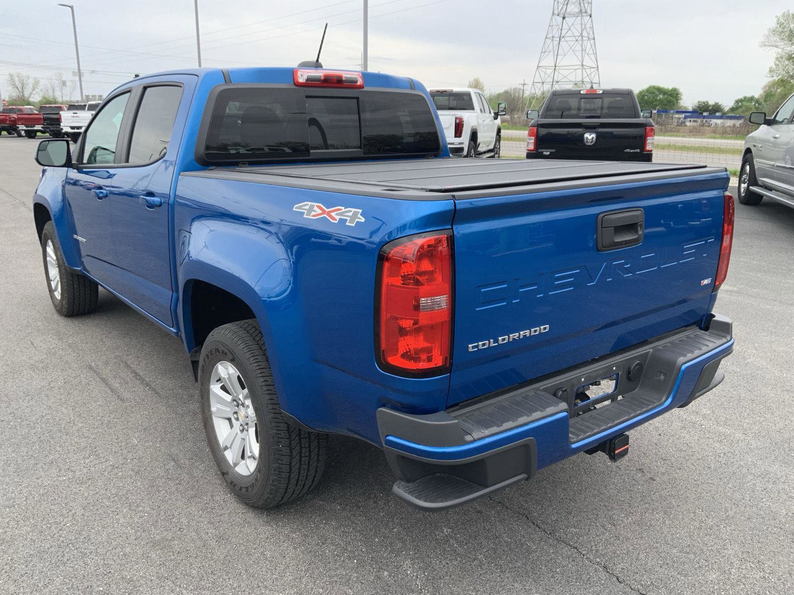 Used 2022 Chevrolet Colorado LT w/ Luxury Package image 9