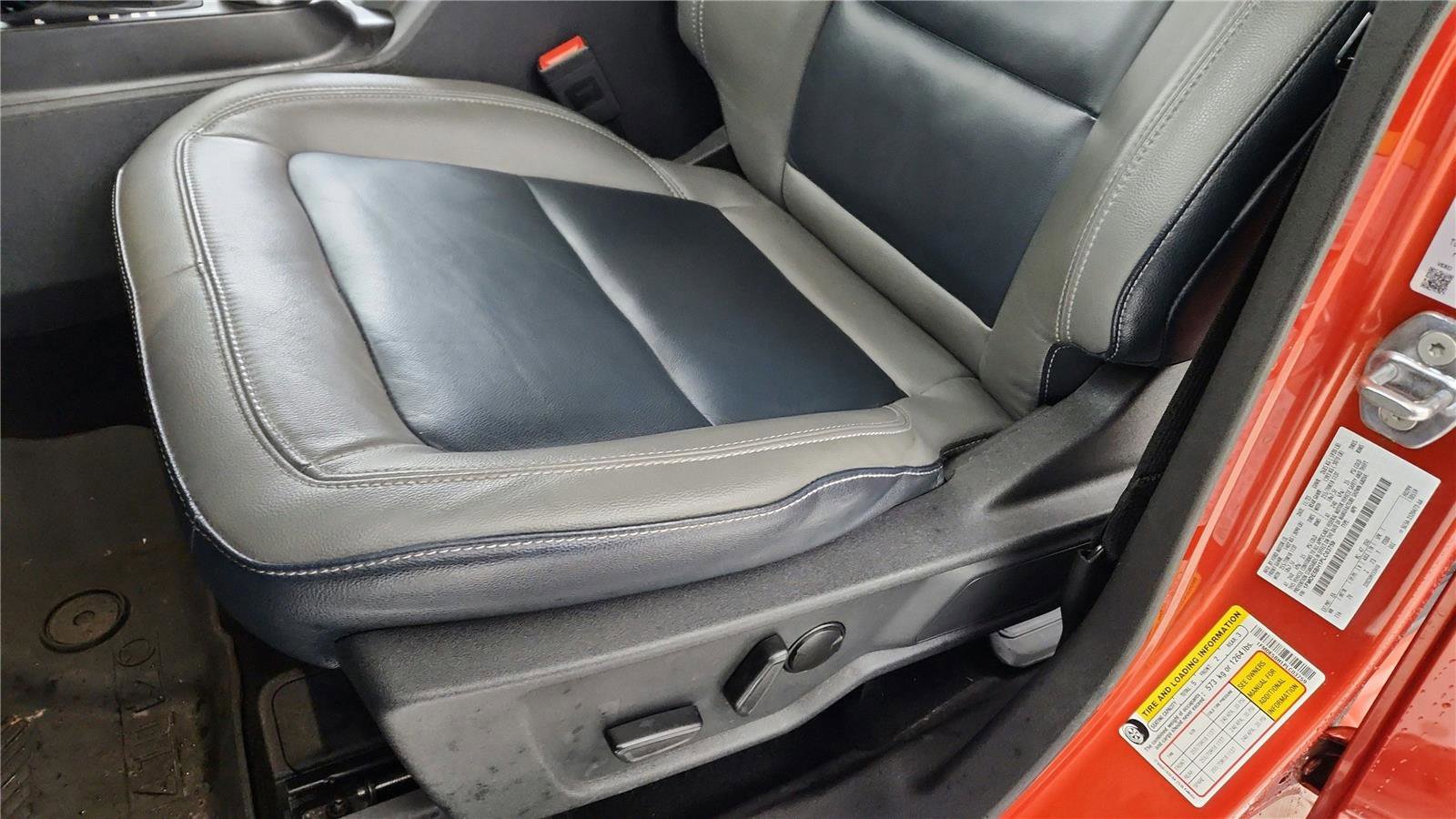 Used 2023 Ford Bronco Outer Banks image 24