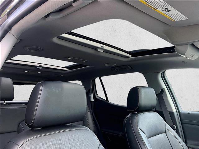 Used 2019 GMC Acadia SLT w/ Black Edition image 16