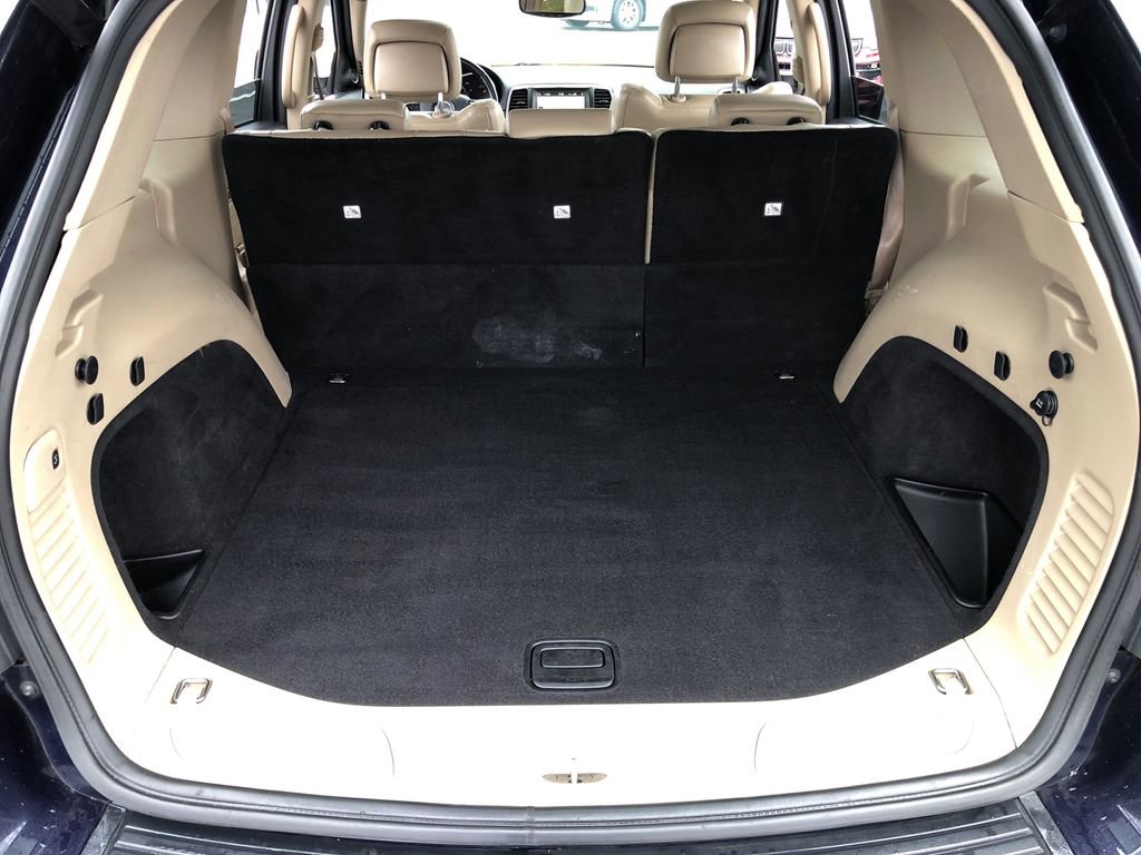Used 2018 Jeep Grand Cherokee Limited AWD/4WD image 17