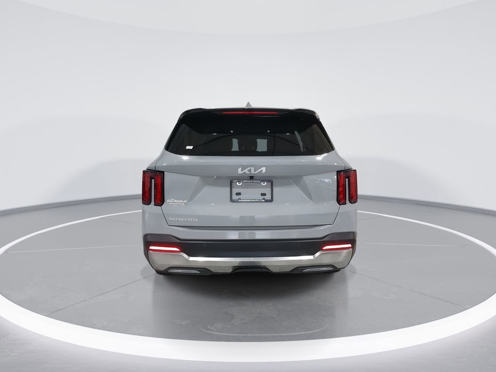 Used 2025 Kia Sorento S w/ Panoramic Sunroof Package image 7