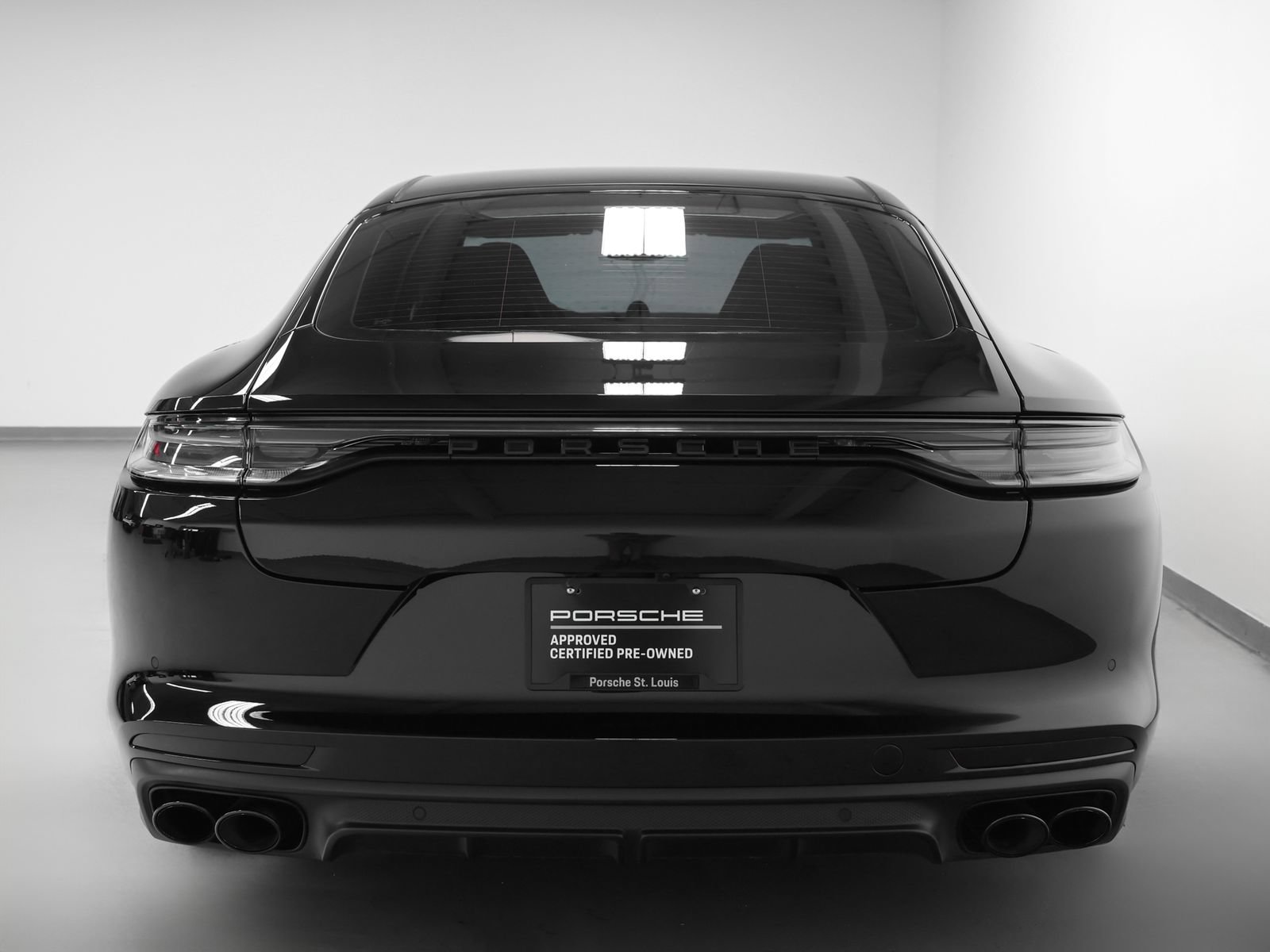 Certified 2023 Porsche Panamera AWD/4WD image 8