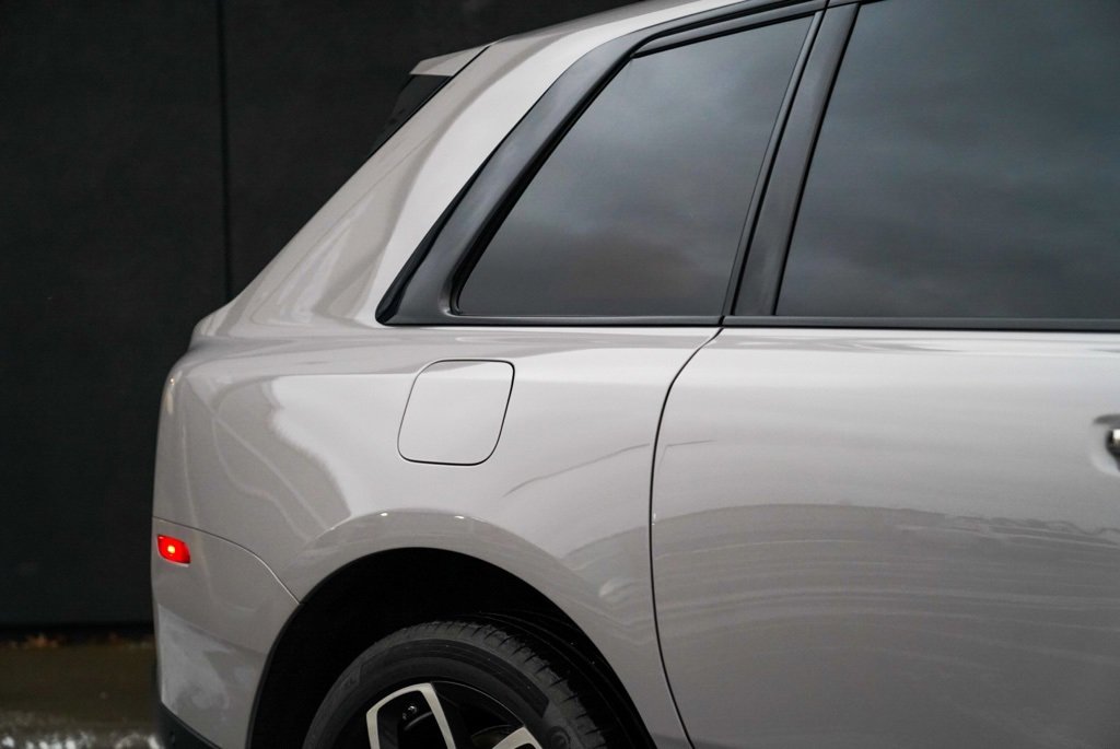 Certified 2024 Rolls-Royce Cullinan Black Badge w/ Driver's Package image 5